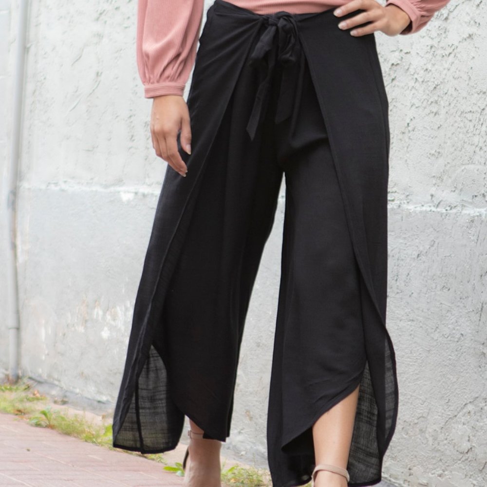 Black Wide Leg Flow Pants